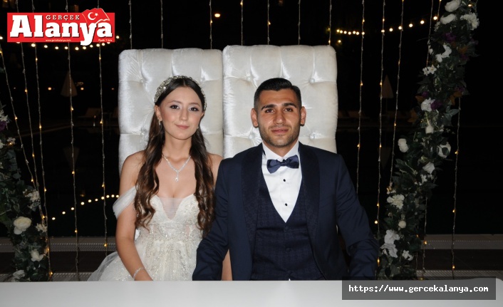 Alanya'da Polisler Uzman Çavuş'un düğününde buluştu