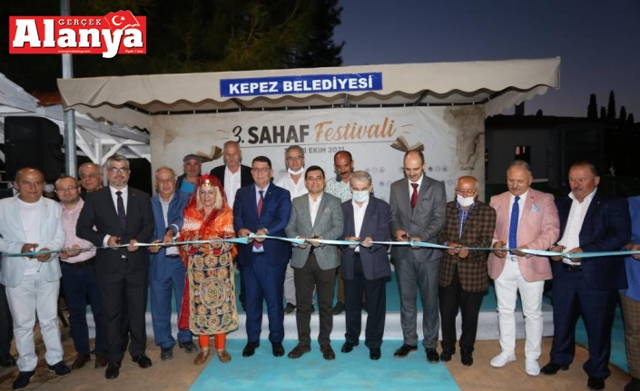 Kepez’in 3. Sahaf Festivali kapılarını açtı