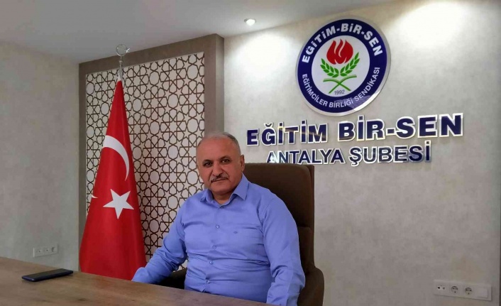 Eğitim Bir Sen Antalya Şube Başkanı Miran: “Öğretmenlere, en büyük hediye Meslek Kanunu”