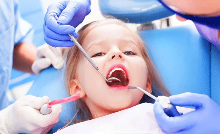 Çocuklarınızın diş tedavilerini geciktirmeyin