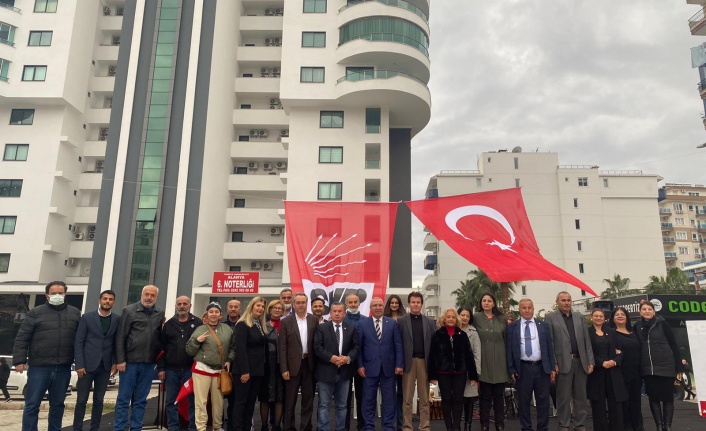 Mahmutlar CHP, yeni temsilcilik ofisine taşındı