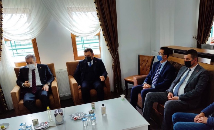 Yücel ve Türkdoğan’dan Sadir Durmaz’a taziye ziyareti
