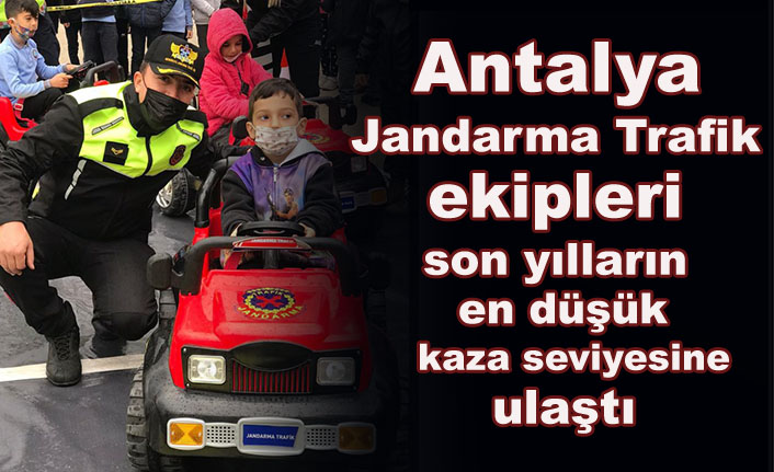 Antalya’da trafik kazaları azaldı