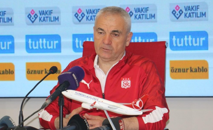 Sivasspor Teknik Direktörü, maç sonrası açıklama yaptı