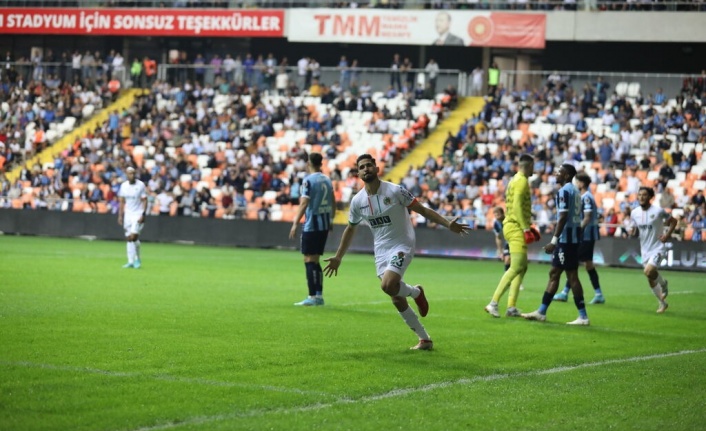 Emre Akbaba, Süper Lig'in ‘hat-trick’ listesinde 