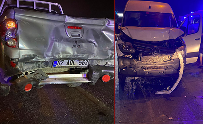 Alanya’da minibüs ile kamyonet çarpıştı: 4 yaralı