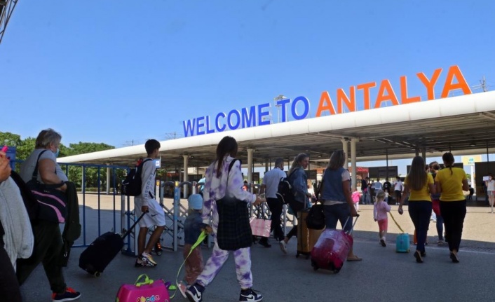 Antalya’ya gelen turist sayısı  yüzde 91 arttı
