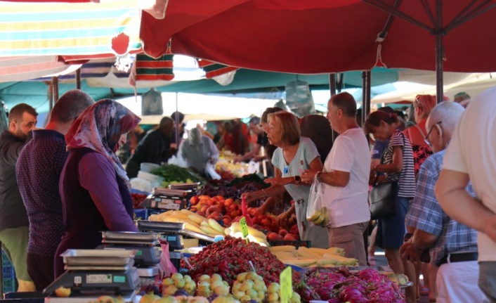 Alanya’nın semt pazarları yabancı akınına uğruyor | VİDEO HABER
