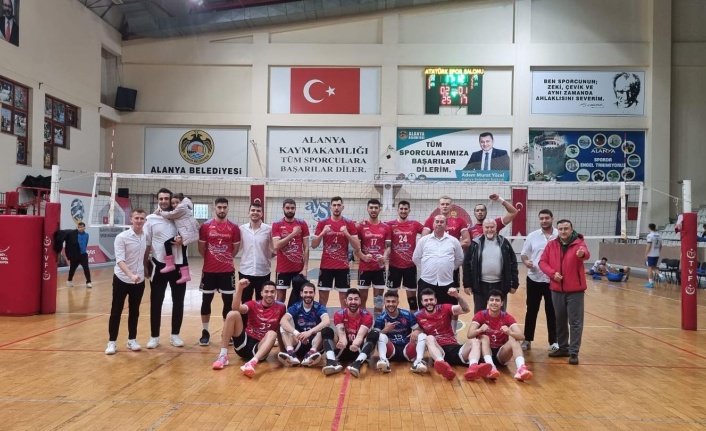 Alanya Belediyespor, filede Kocaeli'ni 3-1 yendi