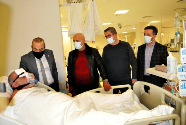Alanyaspor’dan Okşar’a hastanede ziyaret