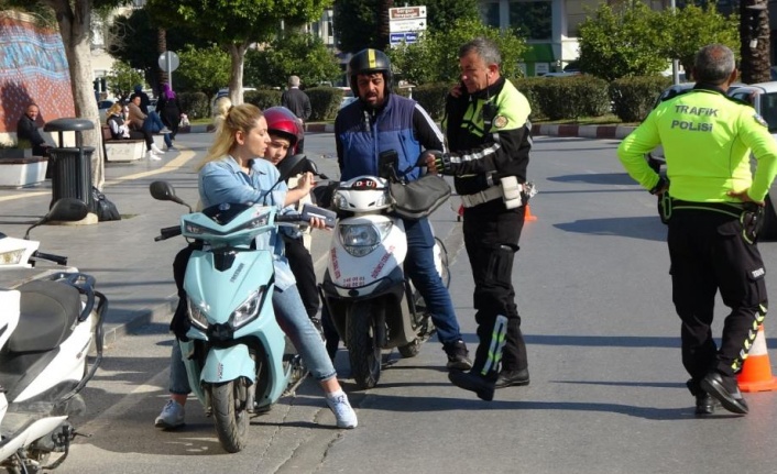 Denetlenen 300 motosikletten 26'sına ceza uygulandı