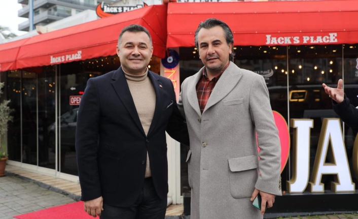 Mahmutlarspor Kulübü'nden Alanya Belediyesi'nin Çadır Kampanyası'na destek