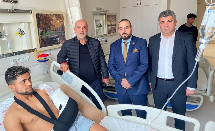 Alanyaspor Başkanı Çavuşoğlu, Kestelsporlu futbolcuları ziyaret etti