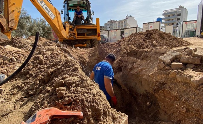 ASAT Hatay Kırıkhan’da sahra hastanesine su verdi