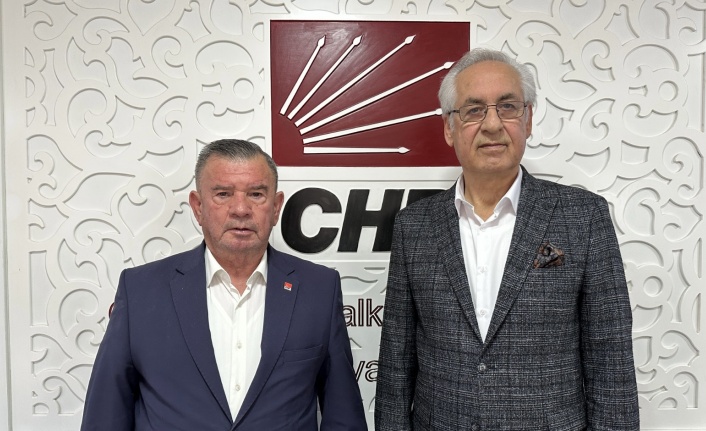 CHP eski İlçe Başkanı Takavut, aday adaylığını açıkladı