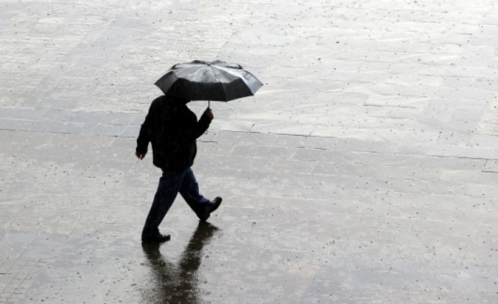 Meteoroloji'den uyarı: Antalya'da kuvvetli yağış, sel baskını ve fırtına bekleniyor