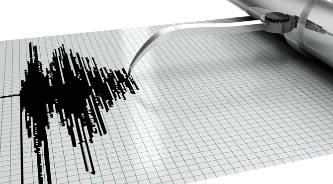 Pakistan'da 7,7 şiddetinde deprem